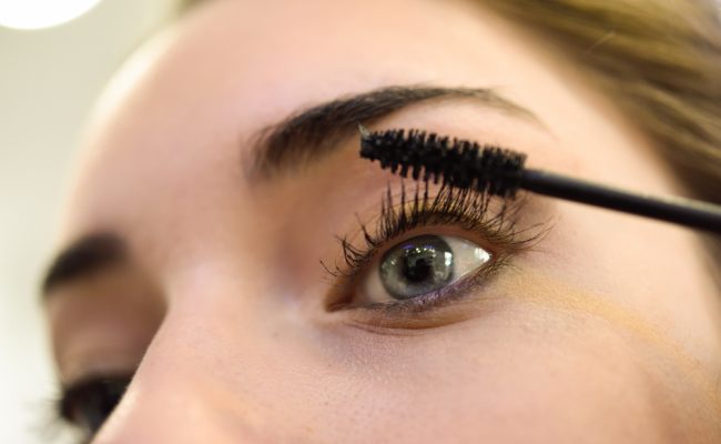 Curso de maquillaje para fiestas tradicionales